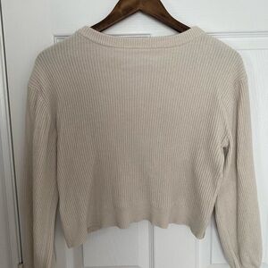 Lululemon women's cream ribbed scoop neck sweater